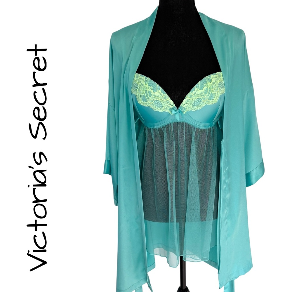VICTORIA’S SECRET Vintage Babydoll & Robe set, Size 36D